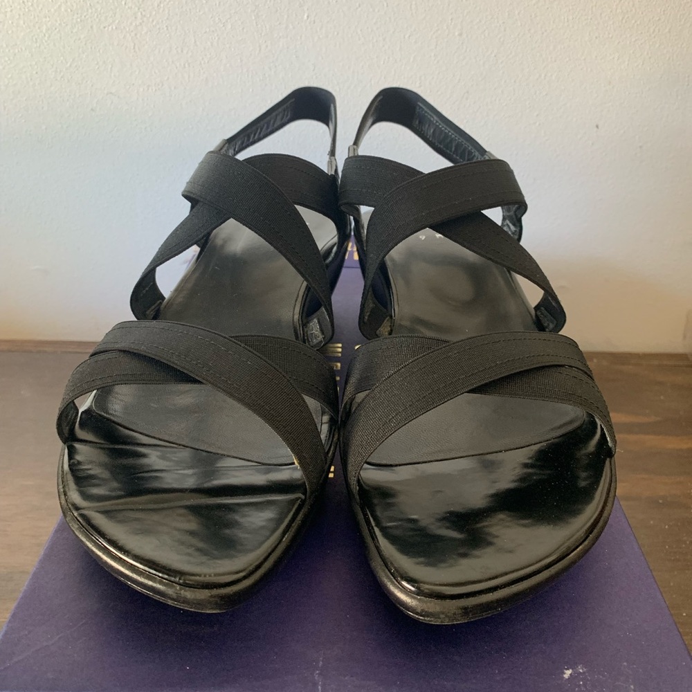 Black platform strap sandal